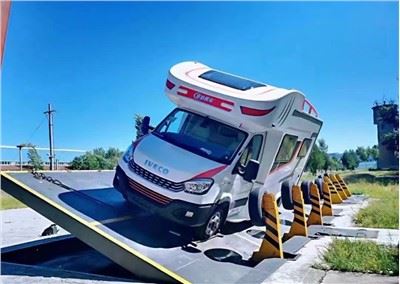 UV úpravy vodotěsné lodi.